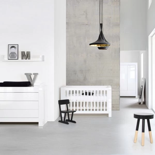 Kidsmill Alaska II Hoogglans Babybed Wit 70 X 140 Cm 6 Kidsmill Alaska II Hoogglans Babybed Wit 70 X 140 Cm - Afbeelding 4