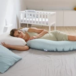 Doomoo Buddy Cloudy Voedingskussen Kaki 9 Doomoo Buddy Cloudy Voedingskussen Kaki -Kinderproducten doomoo lifestyle buddy b60 cloudykaki dsc07236 be66