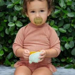 Hevea Whale & Turtle Badspeeltjes Frosty White / Sage -Kinderproducten hevea lifestyle upcycled turtle 5710087430311 1 b063