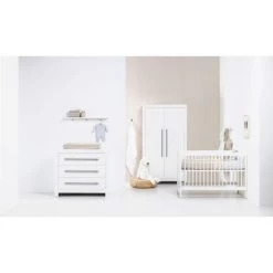 Europe Baby Vittoria III Commode Wit 11 Europe Baby Vittoria III Commode Wit -Kinderproducten vittoria wit sfeer 1 2 ff28